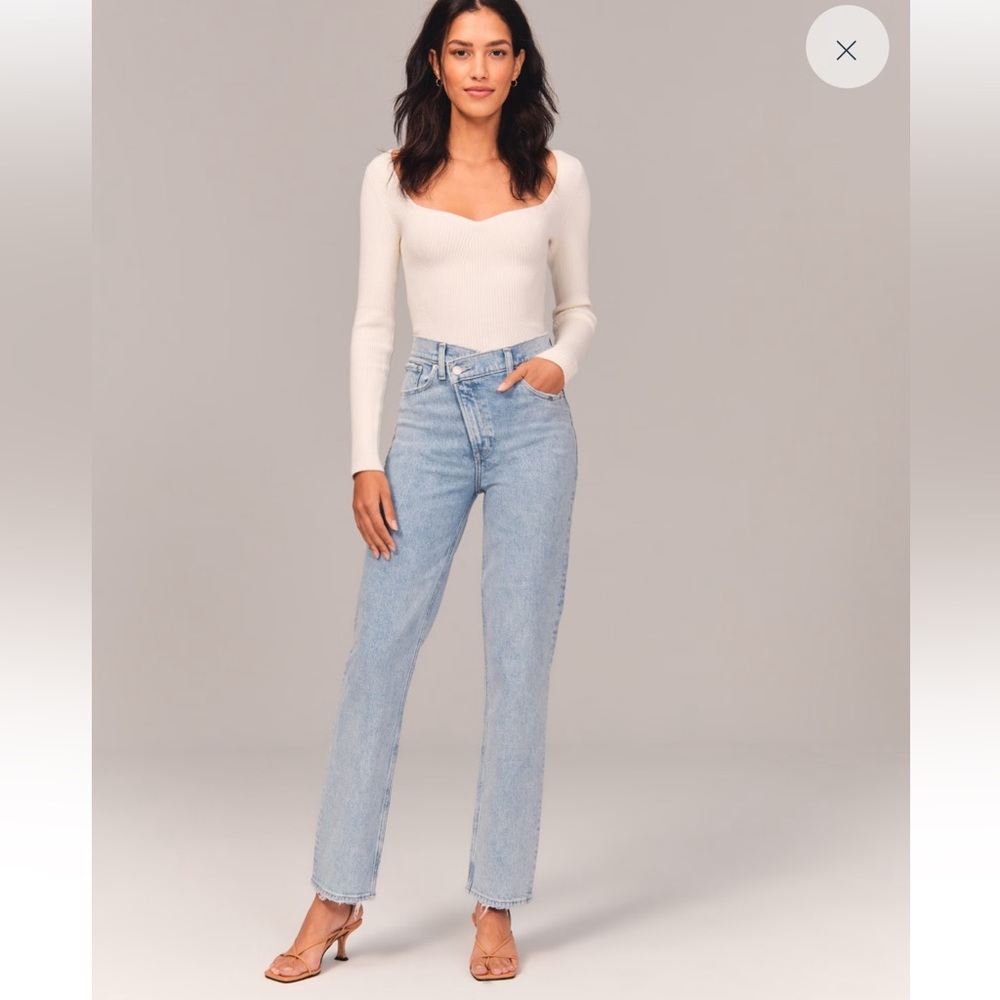 Abercrombie & Fitch ultra high rise 90’s straight jeans